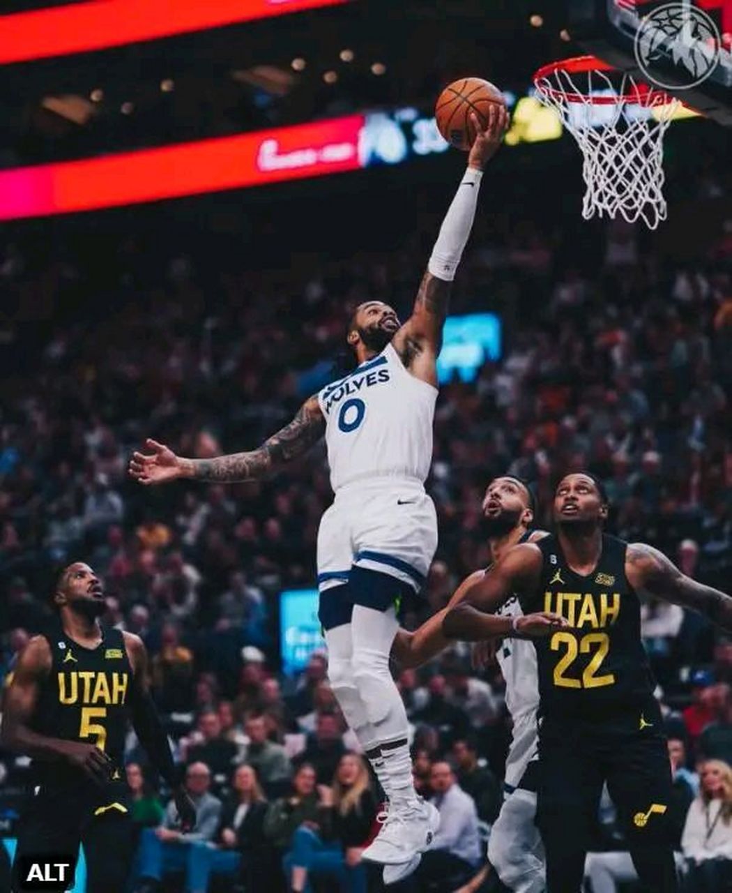 四川队力克江苏队，戈贝尔关键制胜