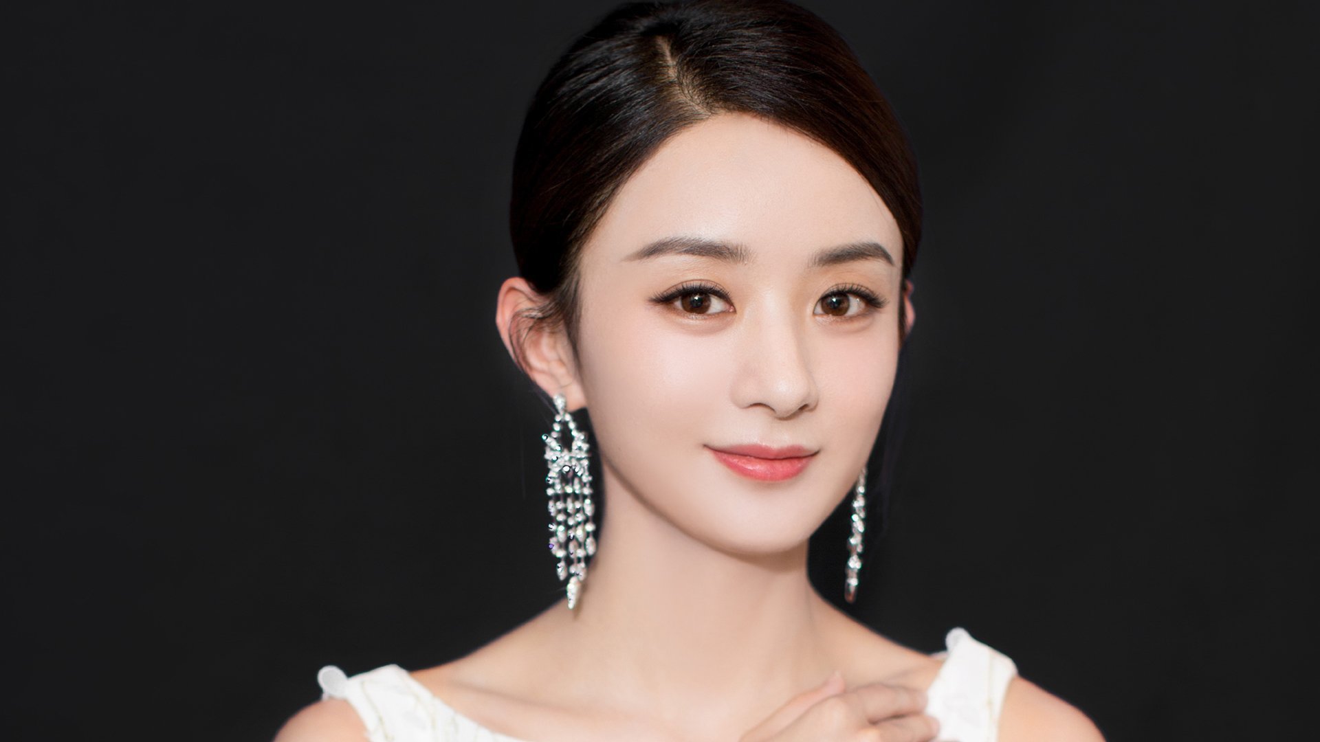 平行宇宙决赛夜，梅西跨时空助利物浦加时险胜勒沃库森