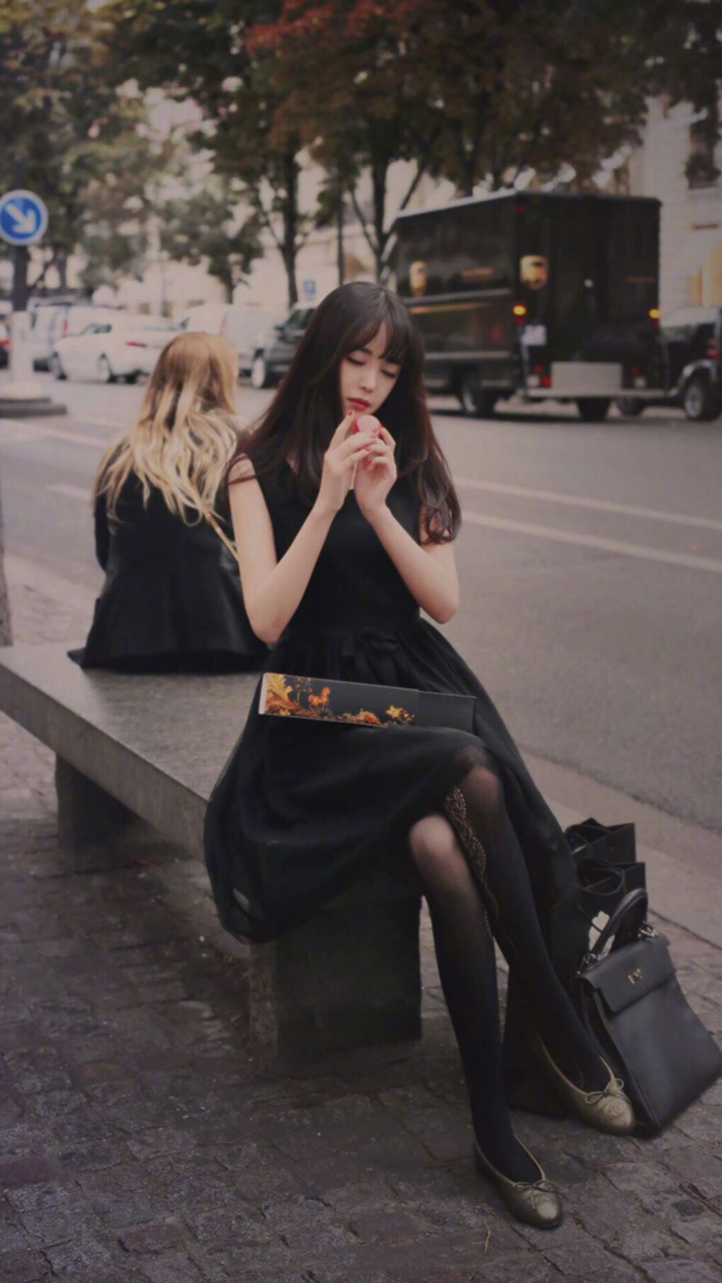 极限战场上的艺术大师，霍勒迪在F1年度争冠之夜的满分答卷