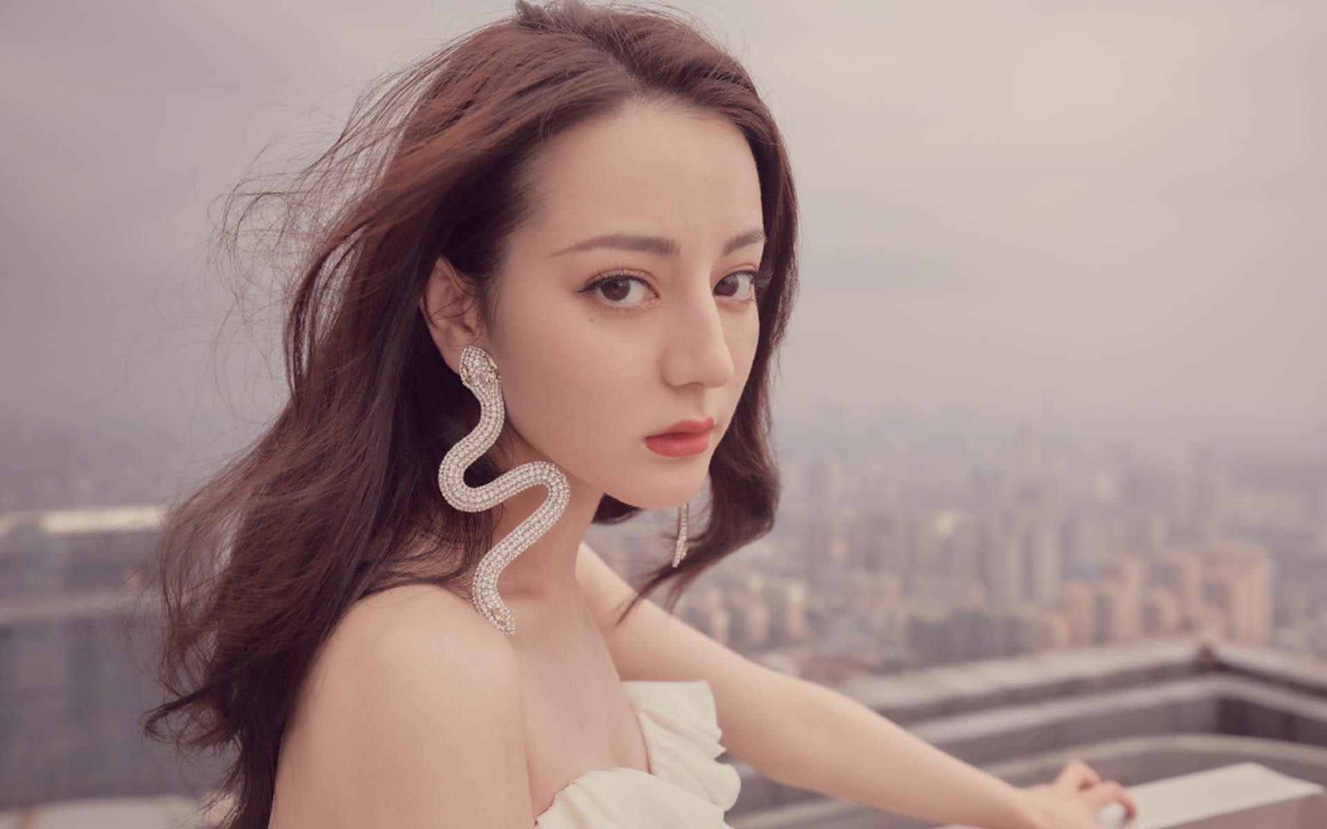 撕裂时空的错位教科书，当浙江队遇见尼克斯，小贾伦的跨维度篮球课